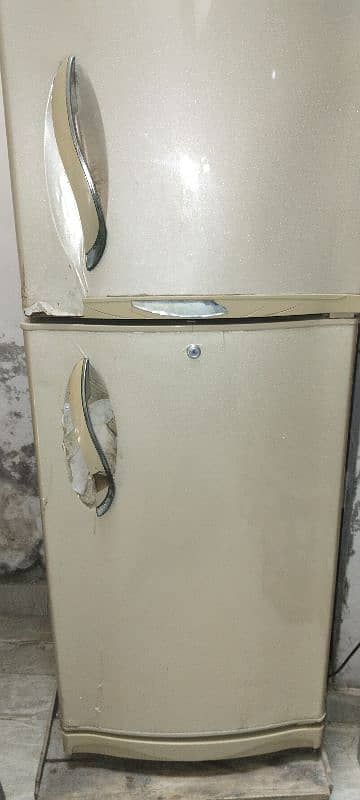 Great condition! Used Fridge for sale 0