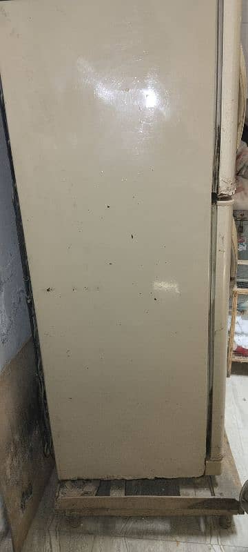 Great condition! Used Fridge for sale 1