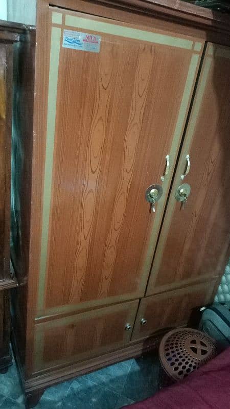 Suiting Almari, Wardrobe, 2Door Almari, Safe Almari 2