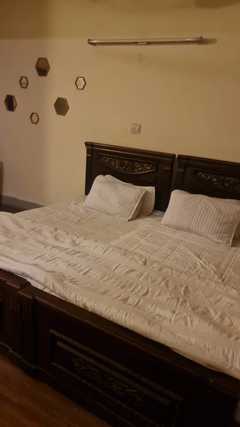 Pure Wood bed Urgent Sale Final Offer Very cheap 1