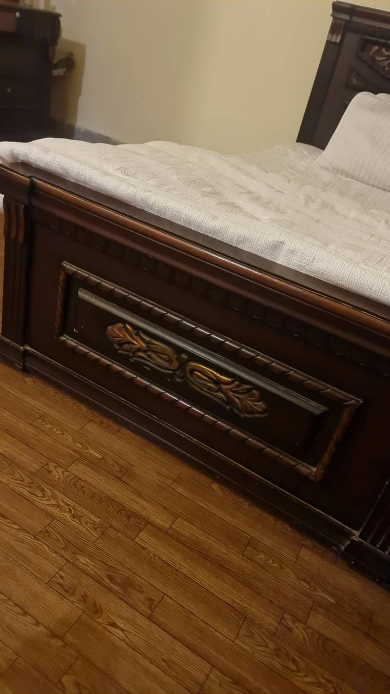 Pure Wood bed Urgent Sale Final Offer Very cheap 7