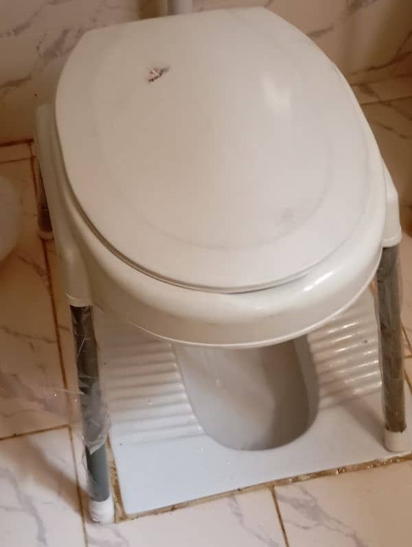 Plastic commode new toilet 3