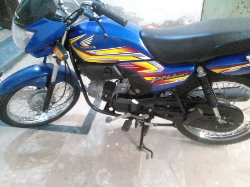 HONDA 100cd model 2022 O3O6/49/12/7/82) 12