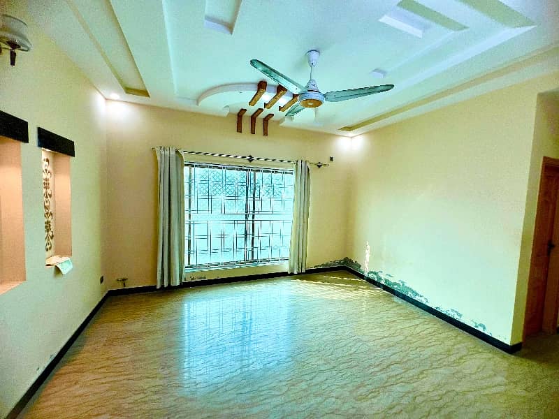 14 MARLA UPPER PORTION FOR RENT WITH GAS IN CDA APPROVED SECTOR F 17 MPCHS ISLAMABAD 10