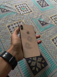 XS Max 256GB FU USA LLA Non PTA but sim working 0