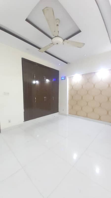 Prime Location 8 Marla Modern House Available For Rent in Bahria Town Safari Block 2