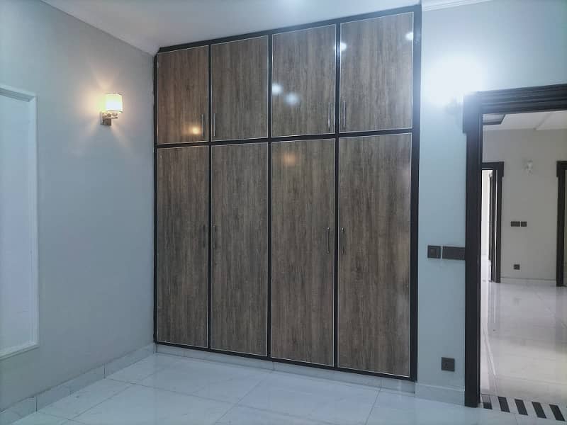 Prime Location 10 Marla Modern Upper Portion Available For Rent In Bahria Town 1