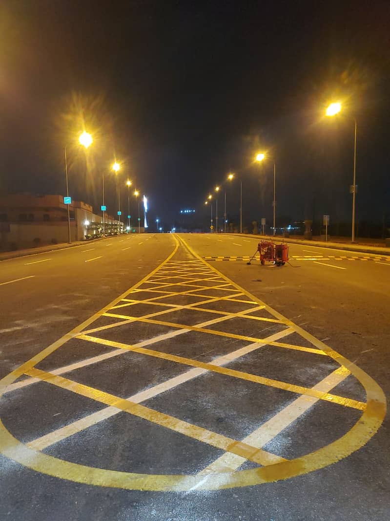 speed breaker/sign board/tyre killer/safety helmet/safetycone/lane mar 12