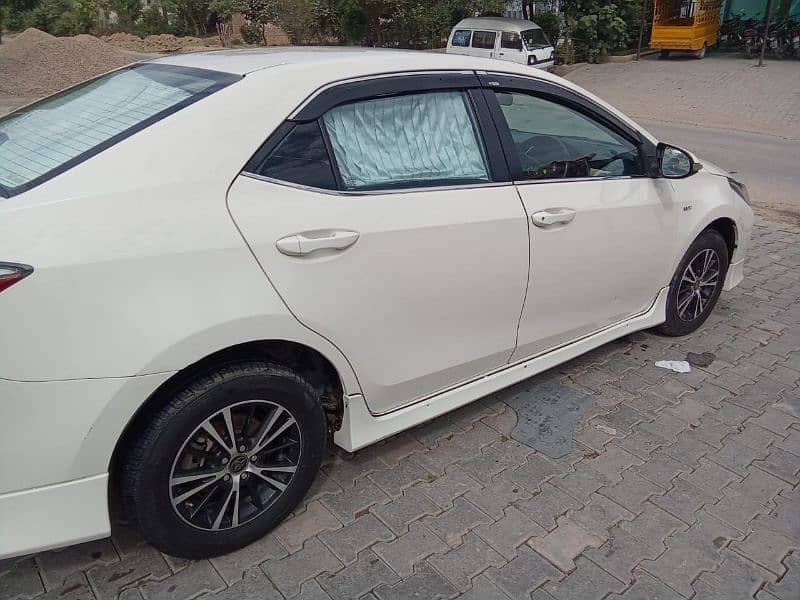 Toyota Corolla GLI 2018 15