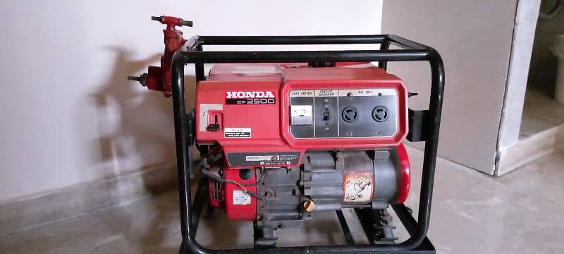 Generator for sale (Honda) used but in good condition, 4