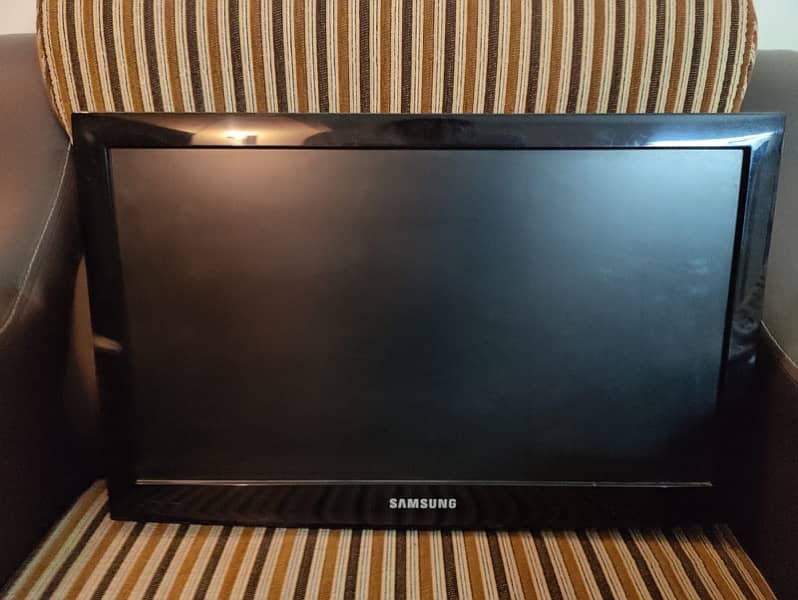 Samsung 22inch TV 3