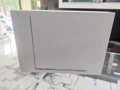 Macbook Air 15" M3 8gb ram ,256gb storage just box open now used.