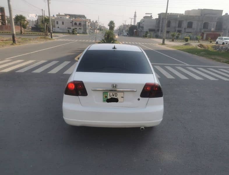 Honda Civic EXi 2006 3