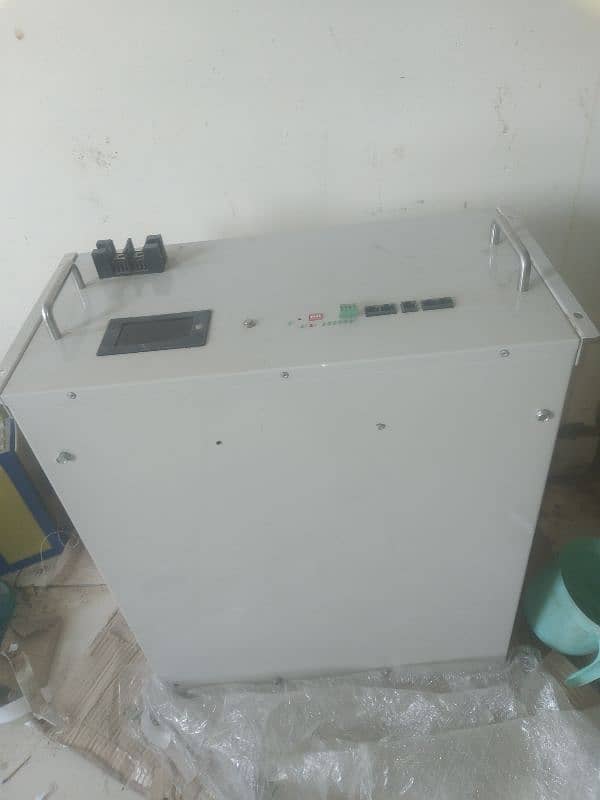 lithium battery 48v/200ah available hein contact no:03082394119 0