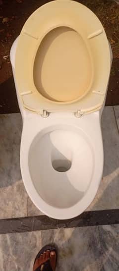 porta commode toilet 1 piece