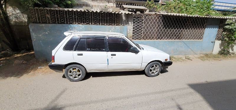 Suzuki Khyber 1993 3