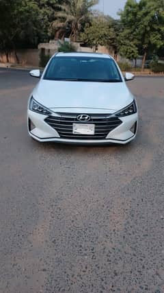 Hyundai Elantra  GLS 2022