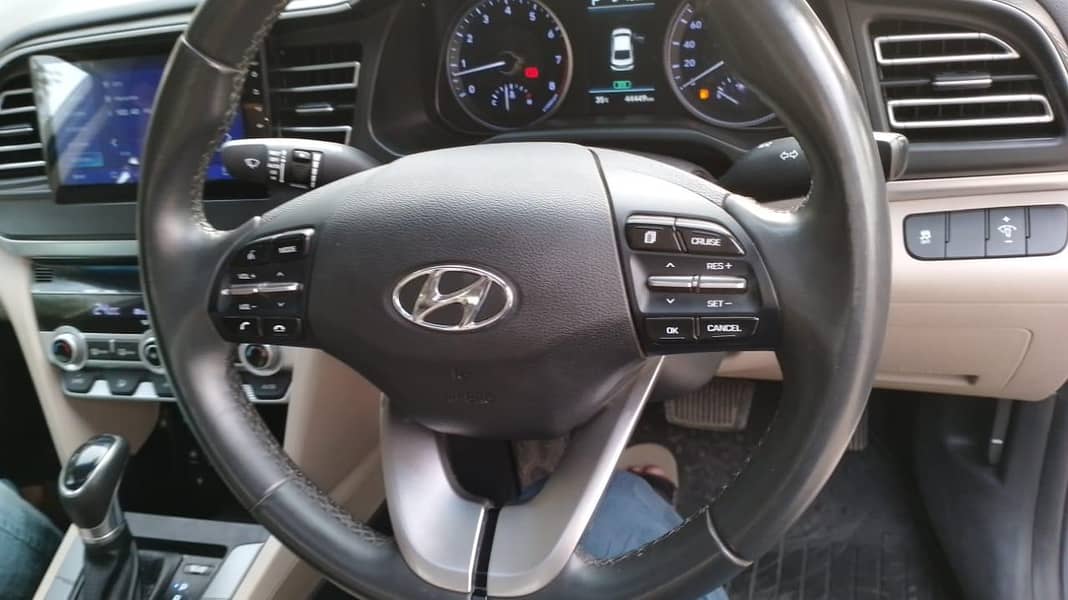 Hyundai Elantra  GLS 2022 15