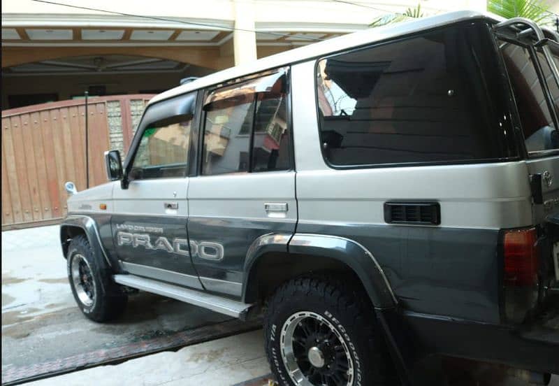 Toyota Land Cruiser 1994 13