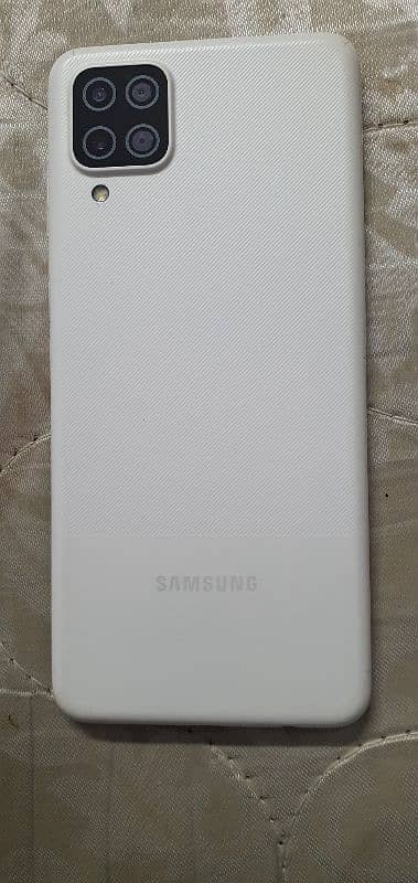 Samsung a12 7