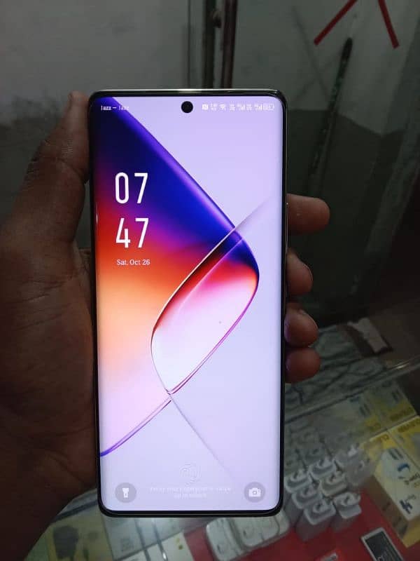 infinix note 40 Pro 5