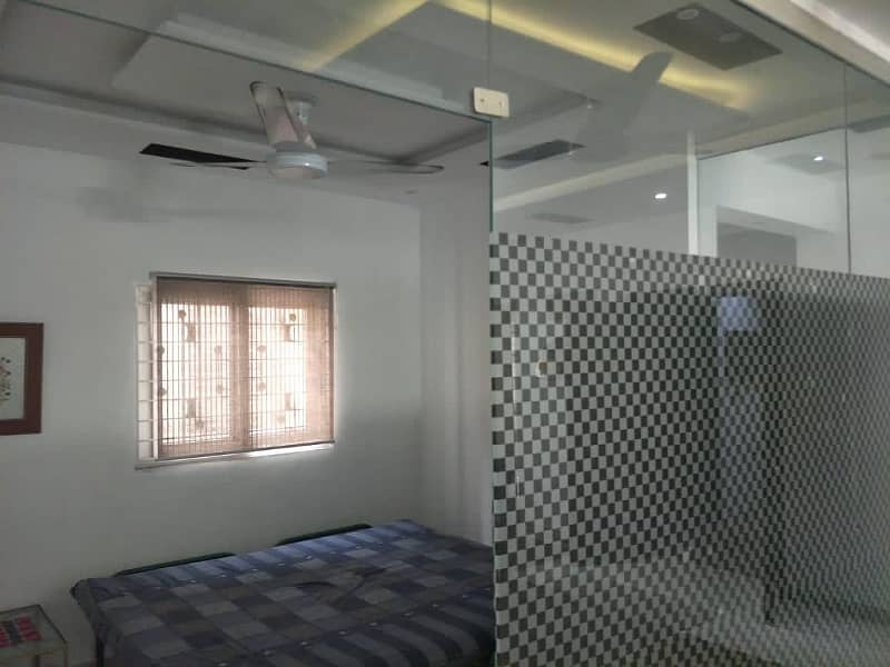 One Kanal Furnished House in Gulbahar Block 11