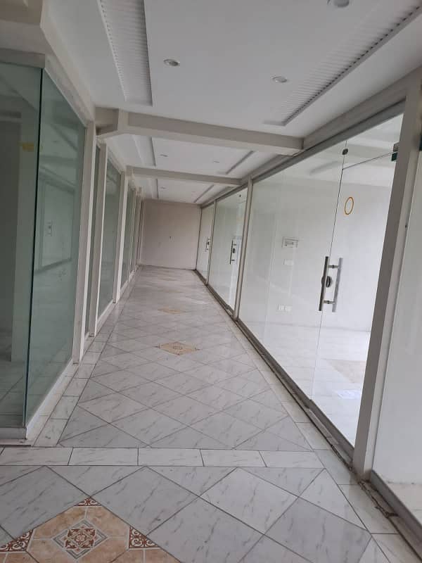 155 Sq-Ft Office on Main Canal Road Bahria Town Lahore 1