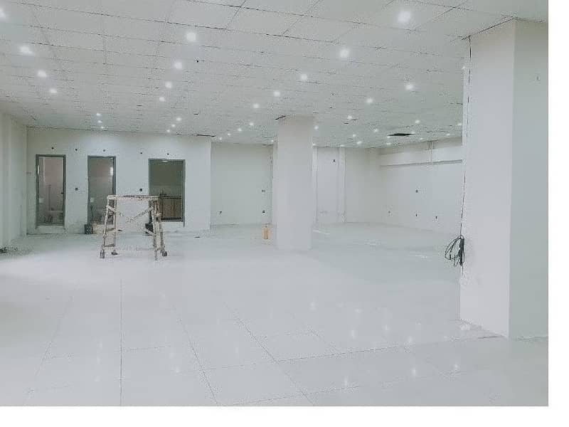 Office For Rent 3000 Square Feet Office Very Low Rent Real Pictures Main Boulevard Gulberg 3 Lahore 2