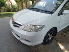 Honda City 2007 model manual in very good condition is for sale