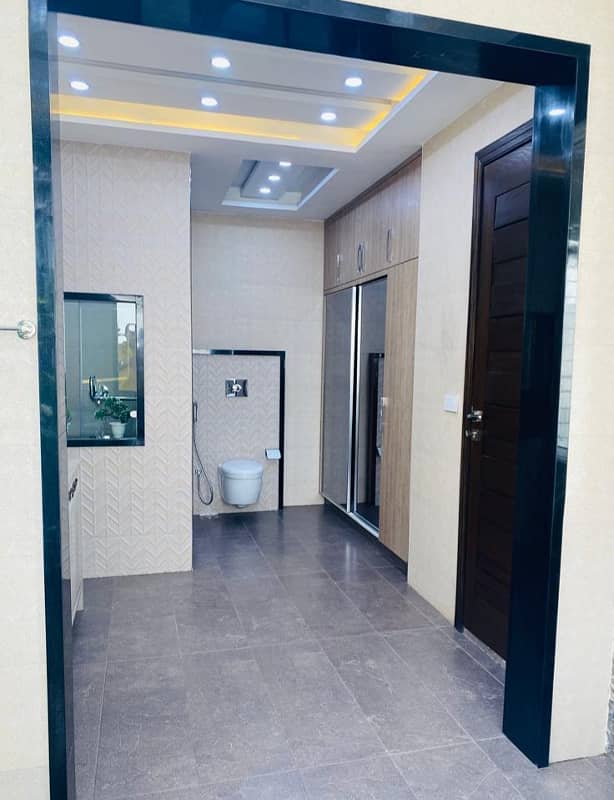 1 Kanal Luxury House Available For Sale In Overseas A Overseas Enclave Bahria Town Lahore 12