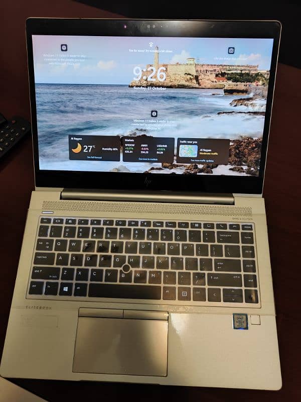 HP EliteBook 840 G5 core I7, 8th Gen, Touch screen HP with Sureview 3