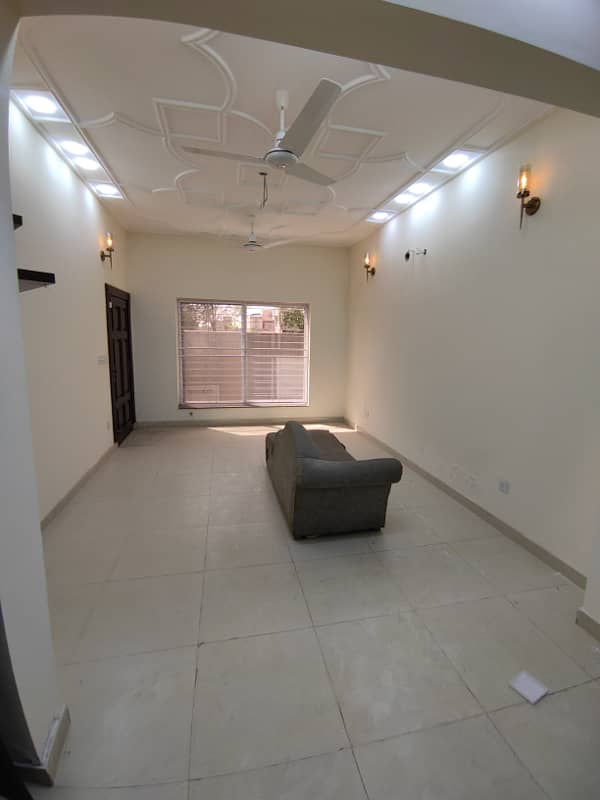 C block. . D block houses avail for rent 15