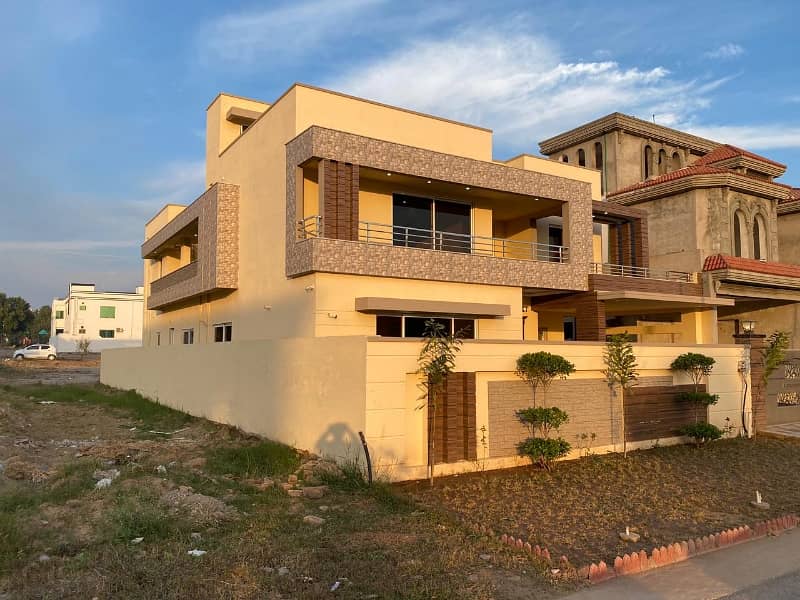 Prime Location 1 Kanal House In Citi Housing Scheme For sale At Good Location 8