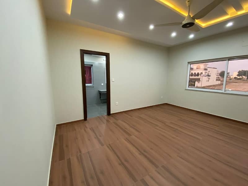 Prime Location 1 Kanal House In Citi Housing Scheme For sale At Good Location 9