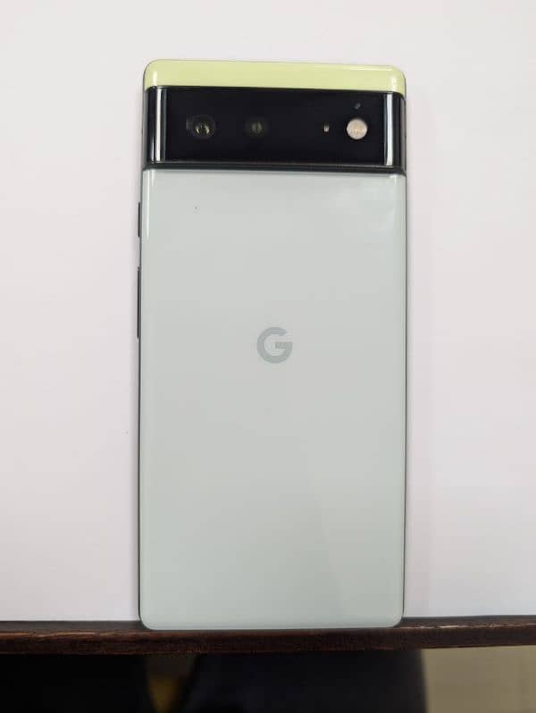 GOOGLE PIXEL 6 READ AD 0