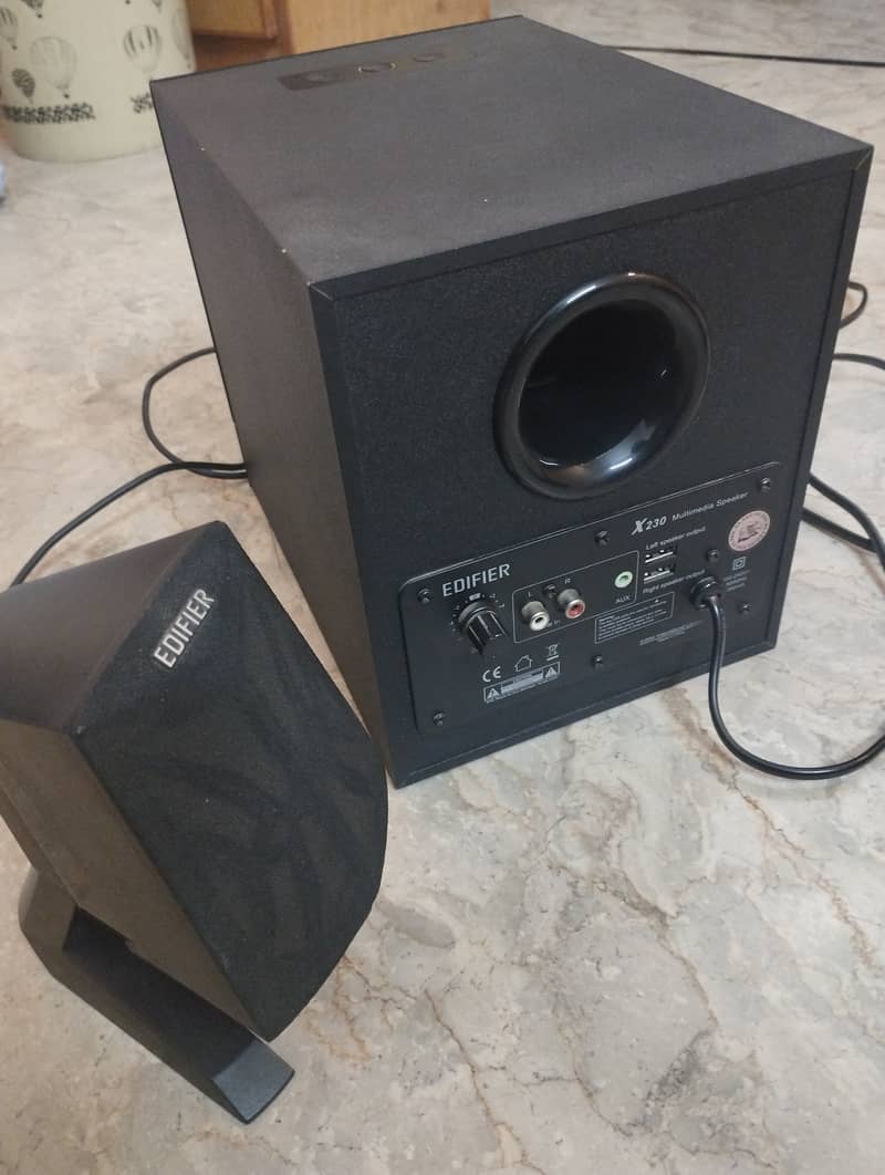 Edifier X230 , 2.1 Multimedia Speakers 2