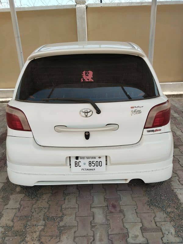 Toyota Vitz 1999 3