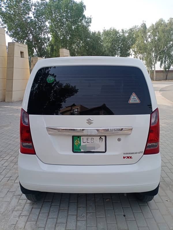 Suzuki Wagon R 2019 1