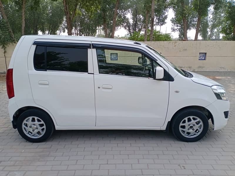 Suzuki Wagon R 2019 3