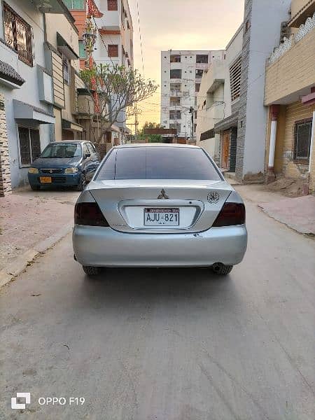 Mitsubishi Lancer 2005 3