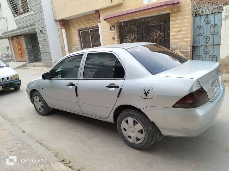 Mitsubishi Lancer 2005 4