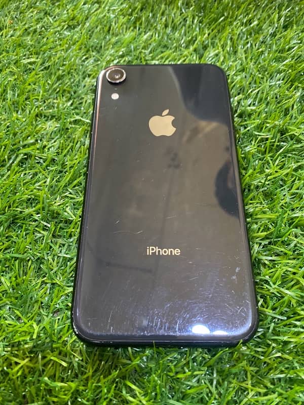 iPhone XR 2