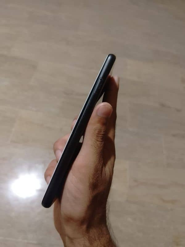 Google Pixel 4 (PTA Approved) 10