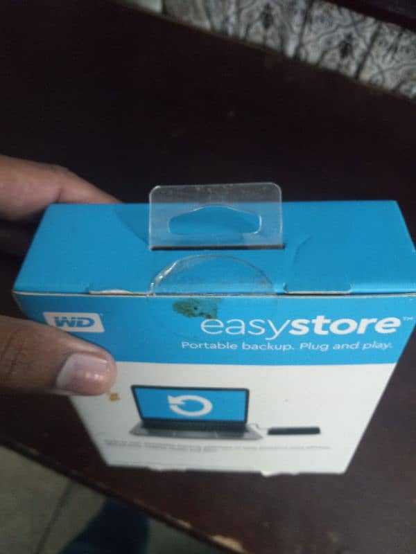 Western Digital Easy Store External Hard Disk 4