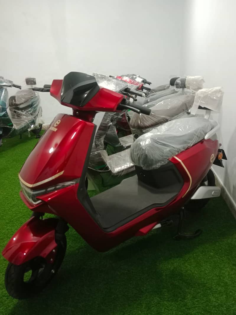 Electric Scooty , Eelctric Bikes, EveOn LEOPARD Pro 2024 Full Loaded 5