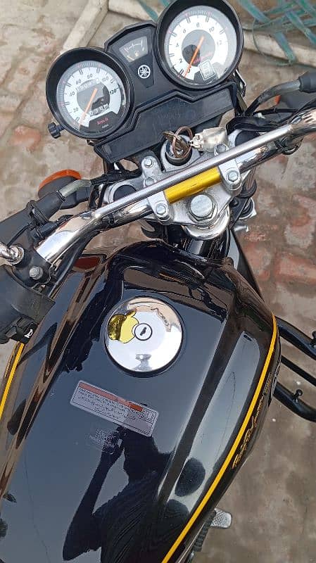 YAMAHA 125Z self start location 18 Hazari district Jhang 3