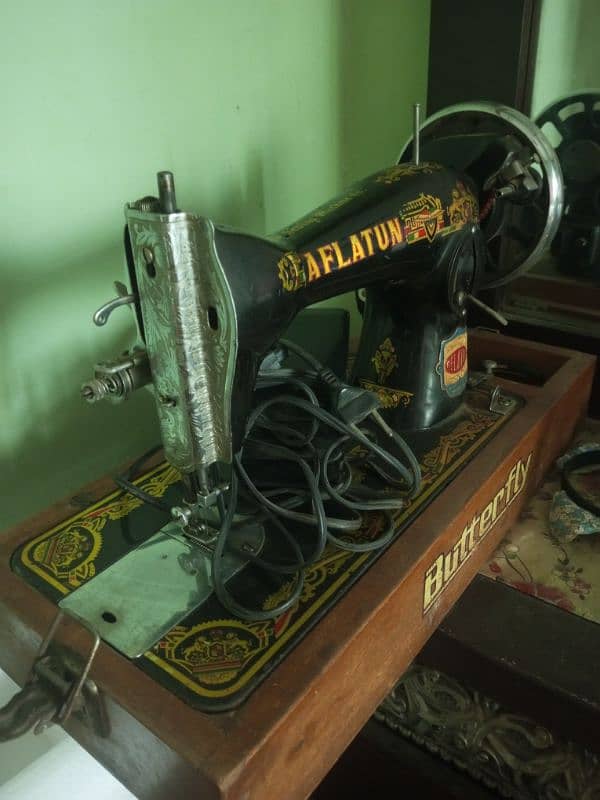 sewing machine ( سلائی مشین ) 2