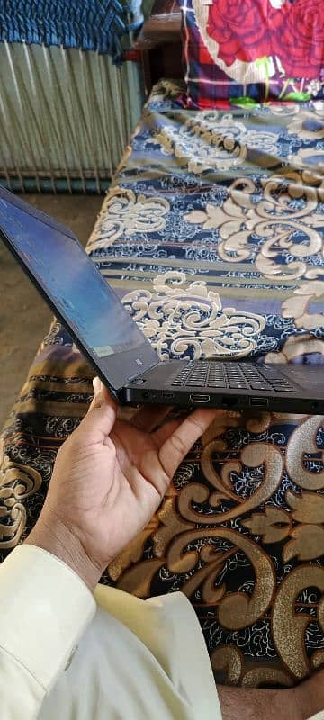 Dell core i3 7th generation urgent sale 1