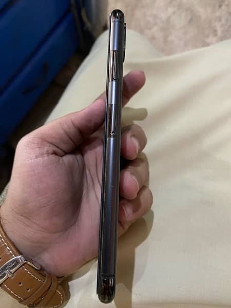 iphone xs max 256 gb pta 2