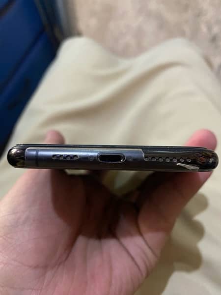 iphone xs max 256 gb pta 5